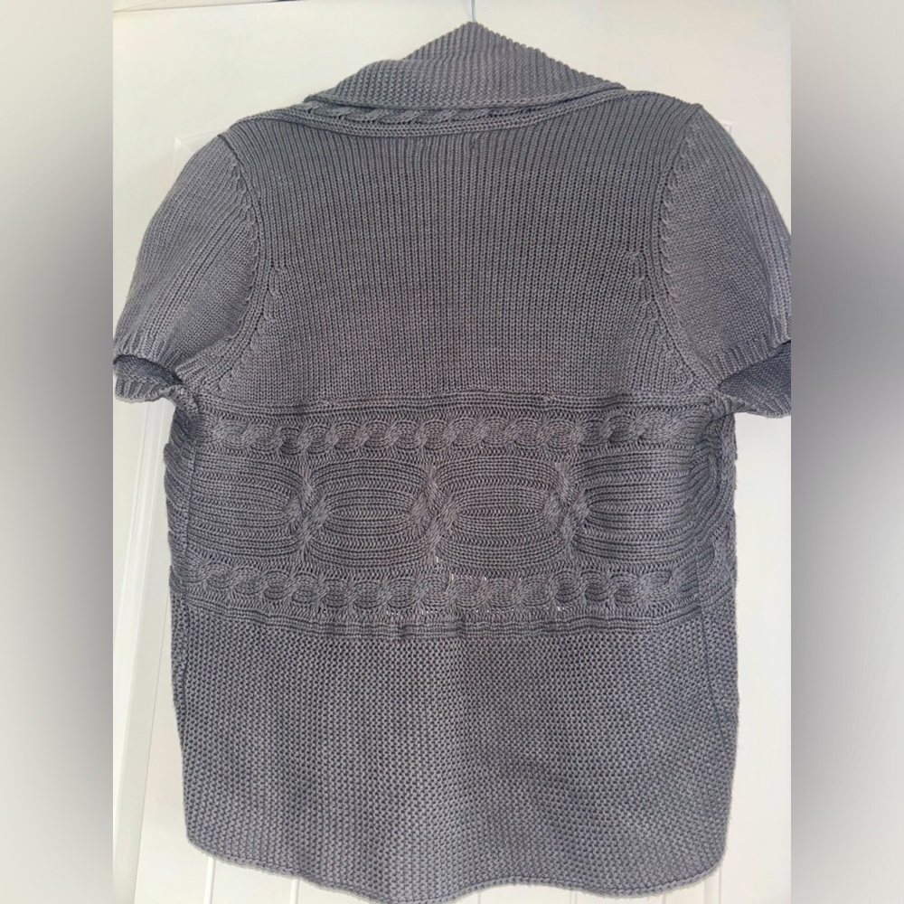 APT.9 Sweater - Picture 2 of 4